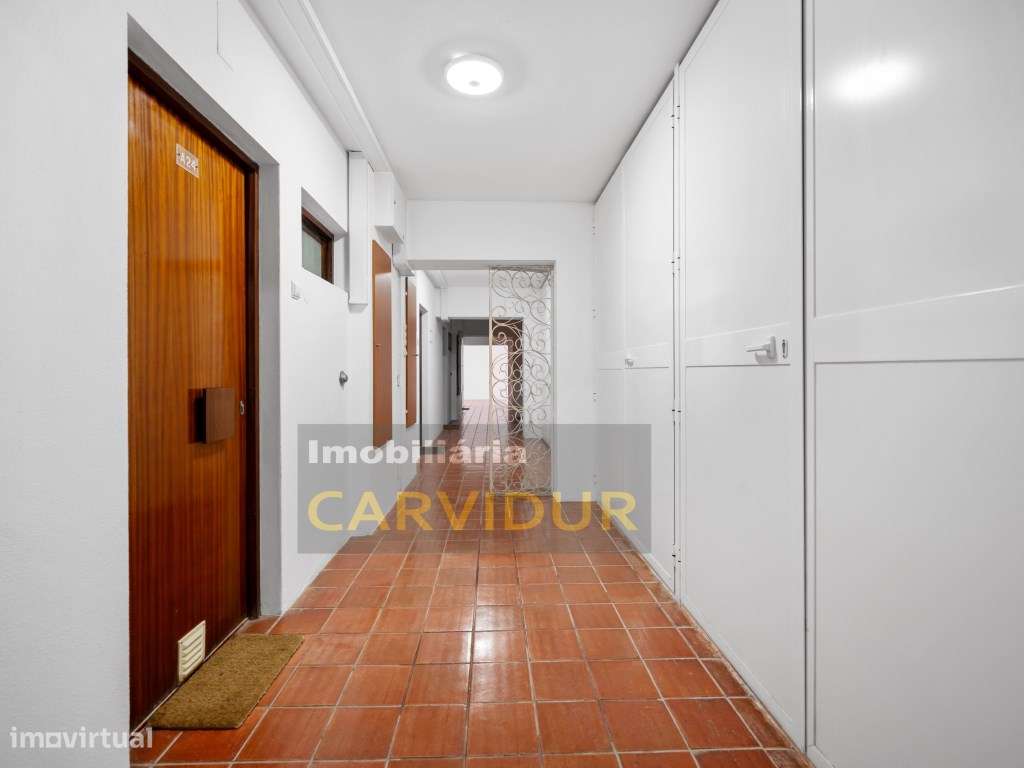 Apartamento T0 debruçado sobre a Baía de Sesimbra,Vista de Mar Exce...-17