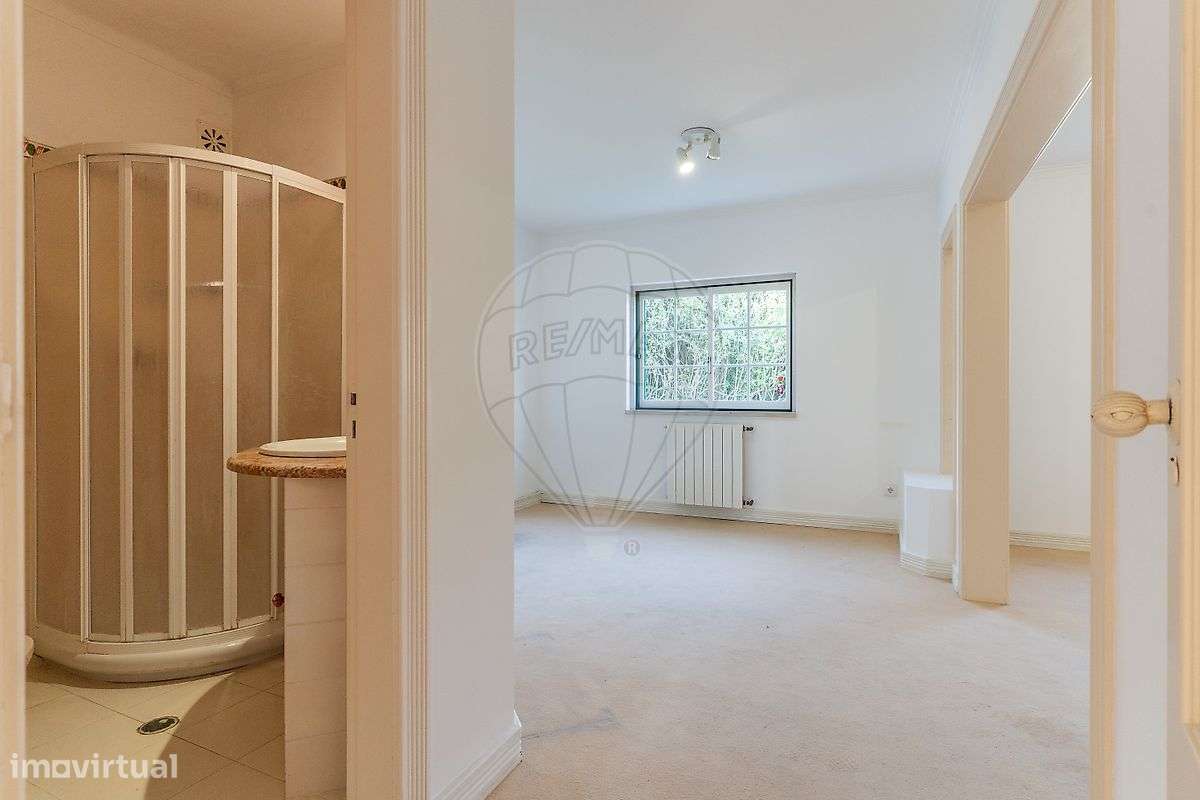 Moradia T4 para venda-6