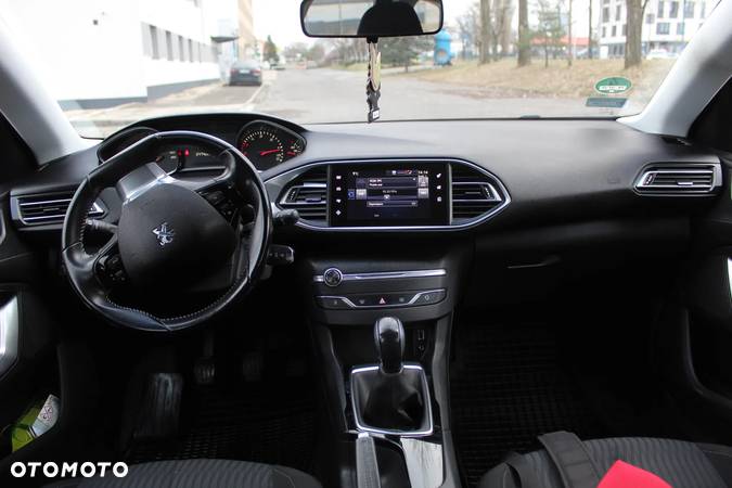 Peugeot 308 1.6 BlueHDi Active S&S - 3