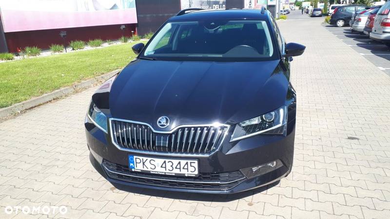 Skoda Superb 2.0 TDI 4x4 Ambition DSG - 2