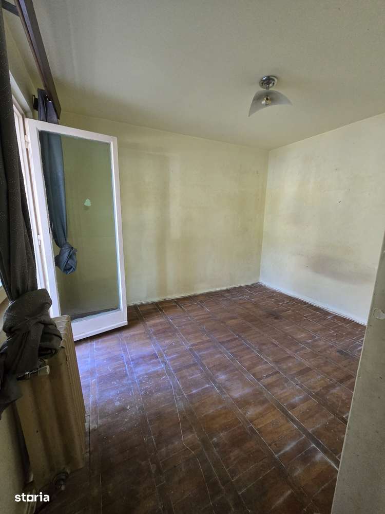 Sagului-Harniciei-2 camere-parter - Imagine principală: 2/7