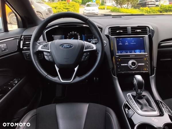 Ford Mondeo Turnier 2.0 Ti-VCT Hybrid ST-Line - 9