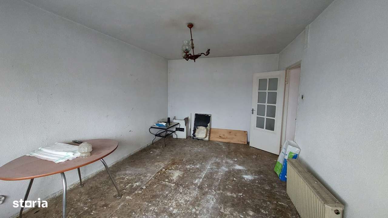 Bdul Traian / Zona Peny apartament 2 camere decomandat-5