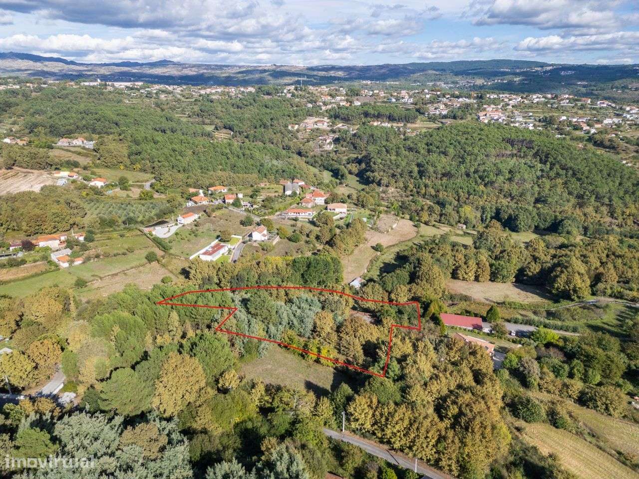 Moradia para restauro em quinta com 1.35Ha - Borbelinha, Adoufe-26