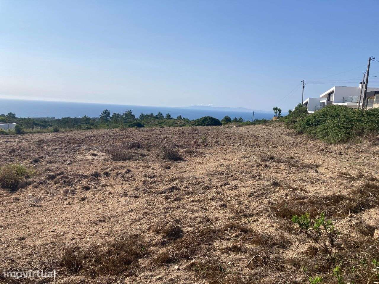 Terreno com 6567m2 vista deslumbrante a 5 minutos do Meco - Grande imagem: 3/7