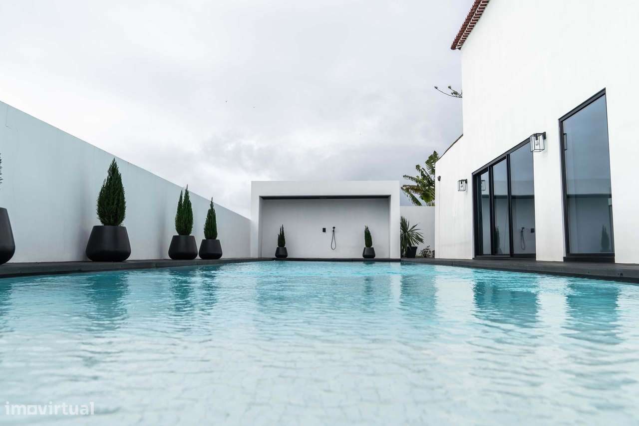 Moradia Moderna Pronta a Habitar em Rosto do Cão - Grande imagem: 4/44