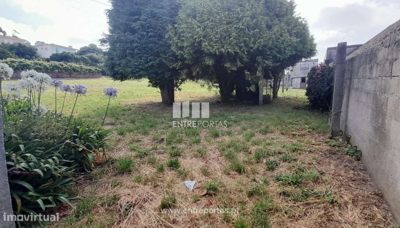 Venda de Terreno com 1963m2 em Beiriz, Póvoa de Varzim - Grande imagem: 2/6