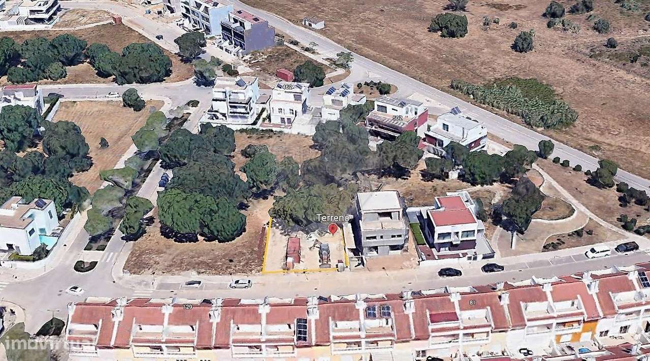 Terreno  para venda - Grande imagem: 2/3