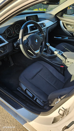 BMW Seria 3 318d - 8