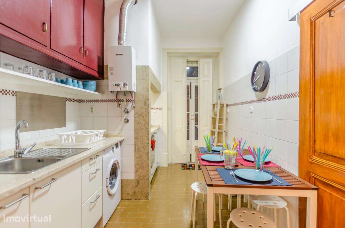 Quarto - localizado em Avenida da Liberdade Lisbon - Grande imagem: 4/24