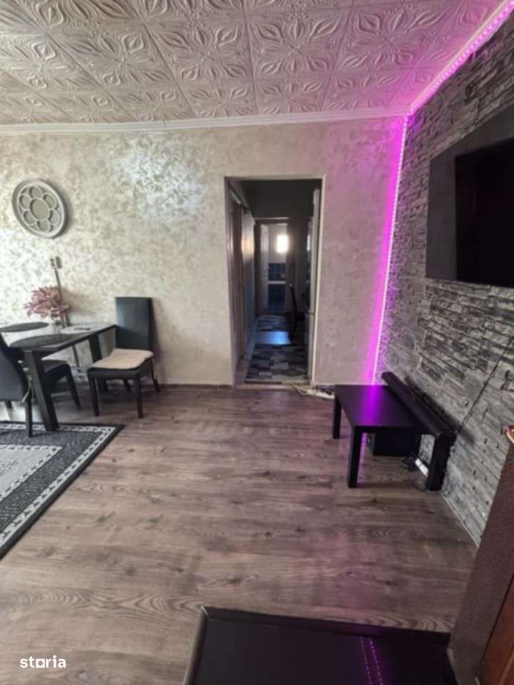 Apartament 3 camere, finisat, zona D-va - Imagine principală: 5/6