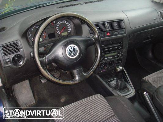 Volkswagen Golf IV (4) TDi para peças - 9