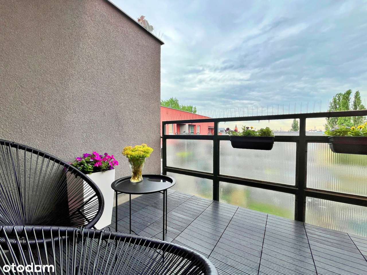 Garaż, klima, taras, piwnica-3