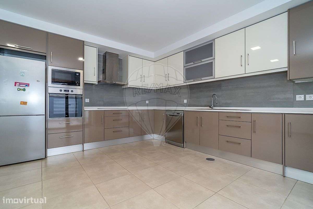 Moradia T4 para venda - Grande imagem: 5/42