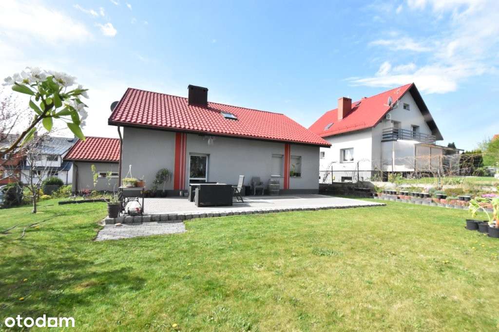 Dom wolnostojący Głuchołazy ul. ŻEROMSKIEGO - Pełny obrazek: 4/17