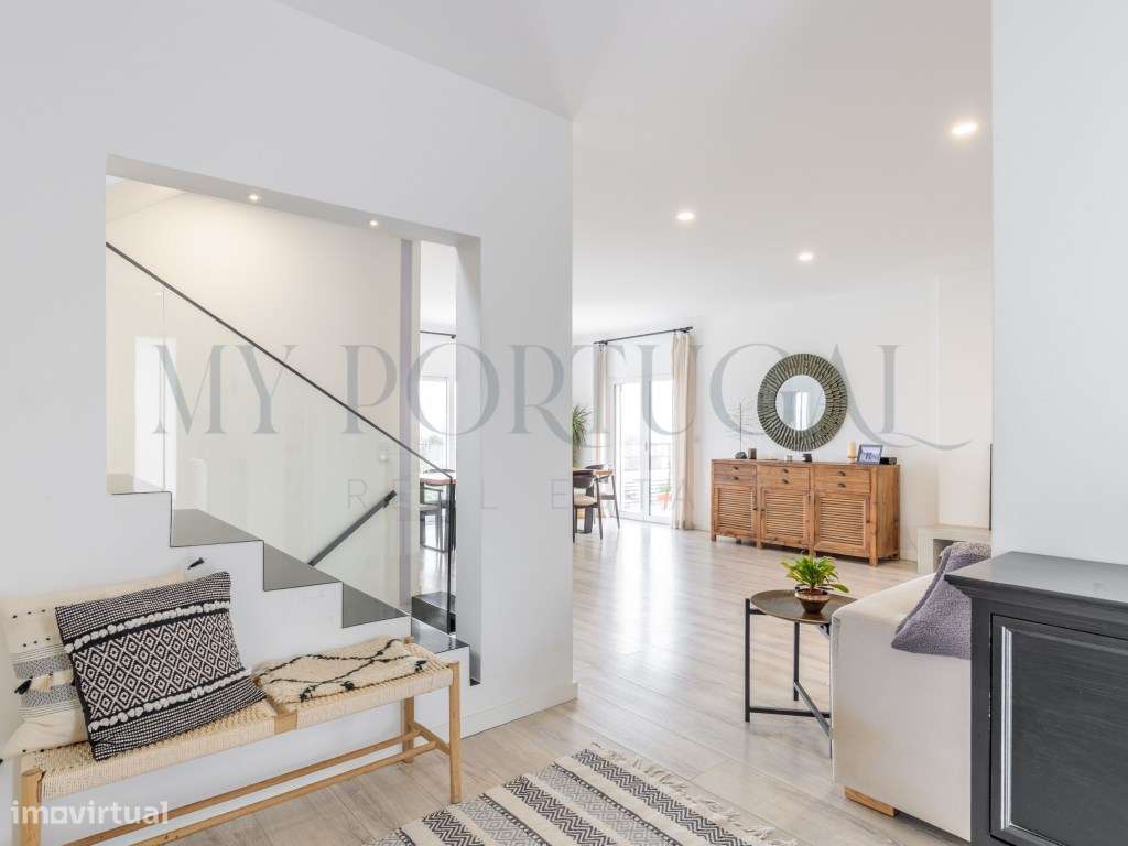 Uma Moradia com Vistas Deslumbrantes de Mar e Vale-6