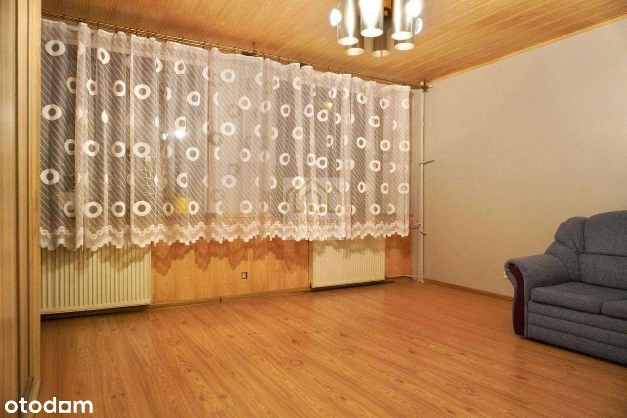 Duże Mieszkanie 3-Pokojowe Z Miejskim Ogrzewaniem-2