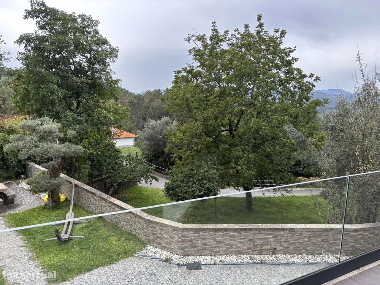 V5 - MORADIA - Grande imagem: 4/25