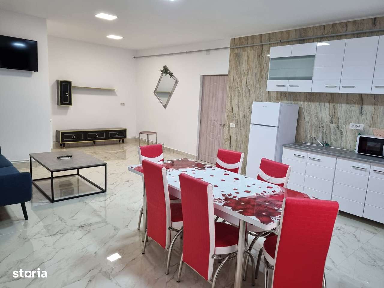 Vand/ Inchiriez/ Schimb constructie P+2+M ( AZIL BATRANI)-7