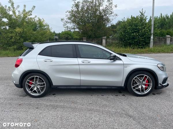 Mercedes-Benz GLA AMG 45 4-Matic - 3