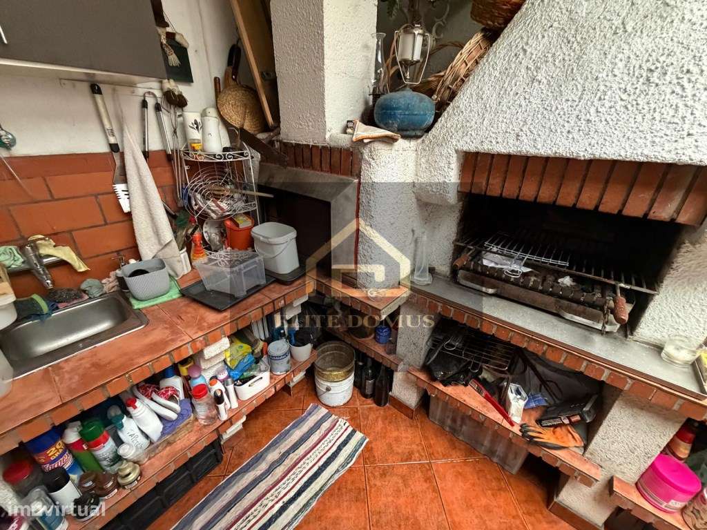 Magnífico Apartamento T3 com Terraço, Arrecadação e Estacionamento!-28