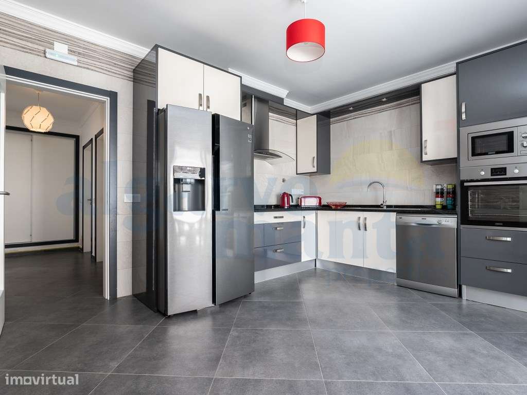 Exclusivo Algarve Manta Properties!
Moradia T4 com Estacionamento ...-8