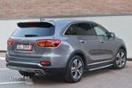 Kia Sorento - 4