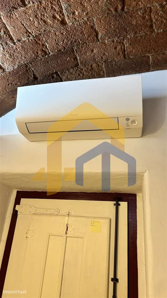 🏡 Moradia Térrea em Banda T2 no Centro de Estremoz-16