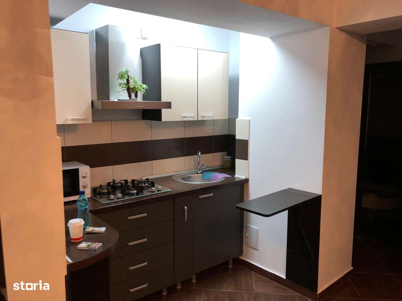 Mamaia statiune zona butoaie ap 2 cam et 1-1