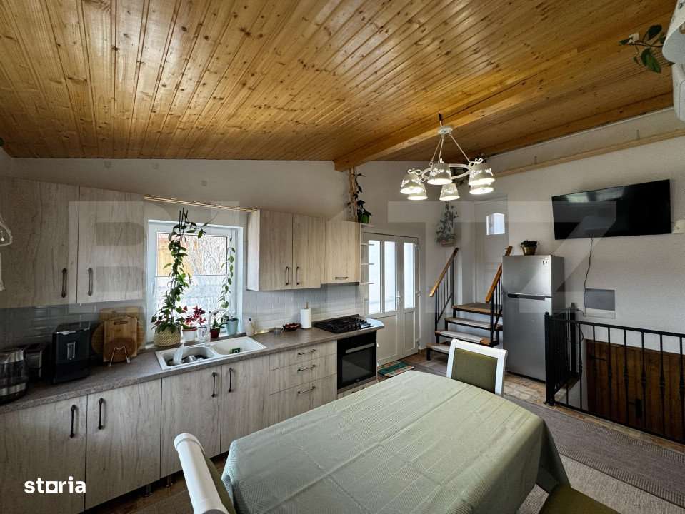 Casa ideala cu 5 camere, 1514 mp teren, in centrul orasului Sebes - Imagine principală: 4/18