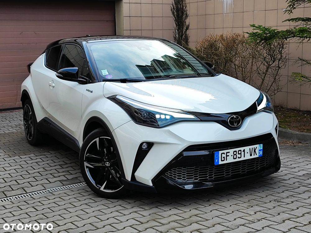 Używane Toyota C-HR - 124 900 PLN, 21 000 km - Otomoto