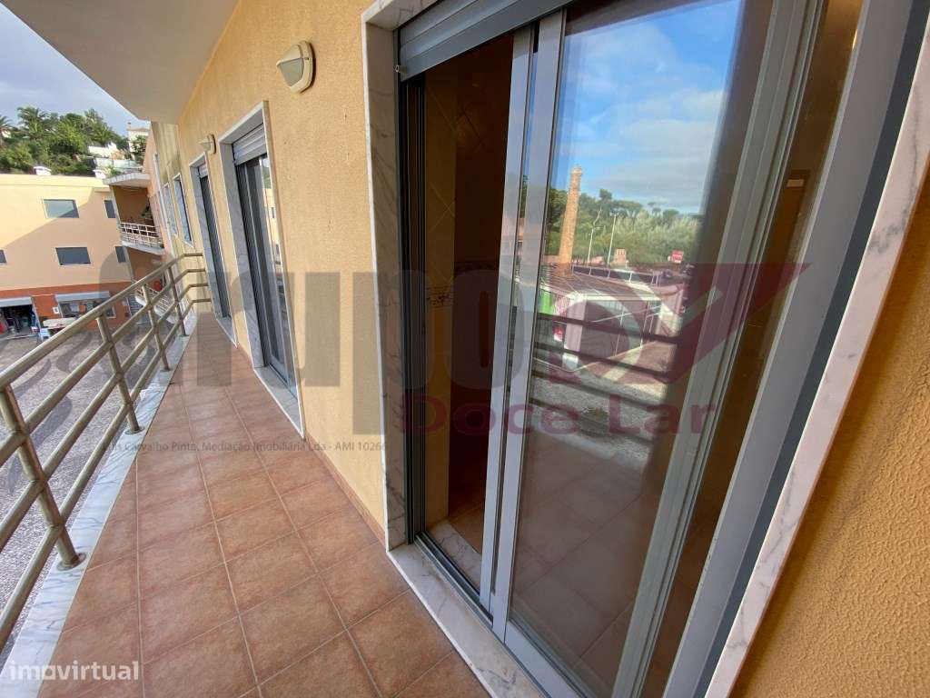Apartamento com Parqueamento em Santana (Sesimbra)-5