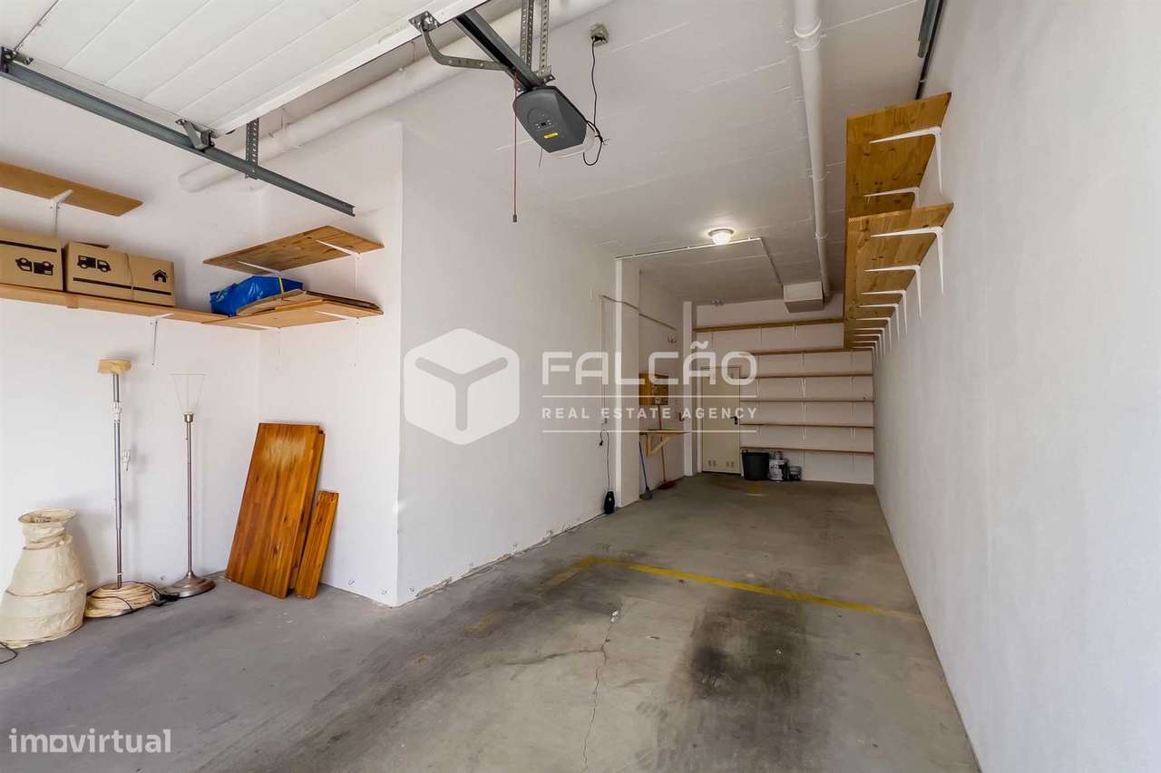 Garagem T0 Venda em Santarém (Marvila), Santa Iria da Ribeira de Santa - Grande imagem: 3/31