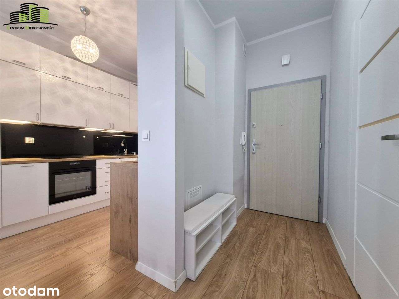 2 pok, Centrum, Kameralny blok, 2020r-8