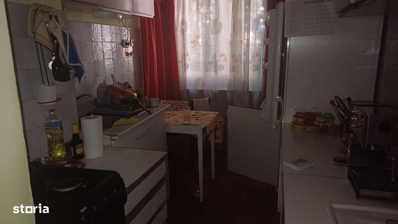 Apartament pozitionare excelenta - ideal transformare spatiu comercial - Imagine principală: 4/8