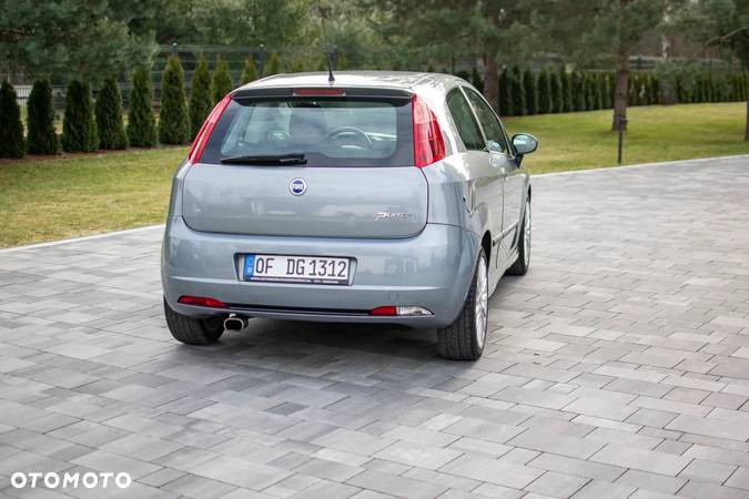 Fiat Grande Punto 1.4 16V Sport - 23