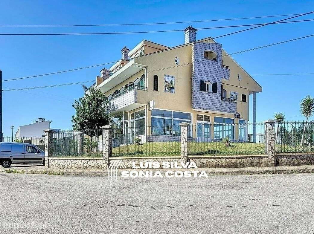 Moradia T6 Individual com Loja Comercial e Área Industrial -...-3