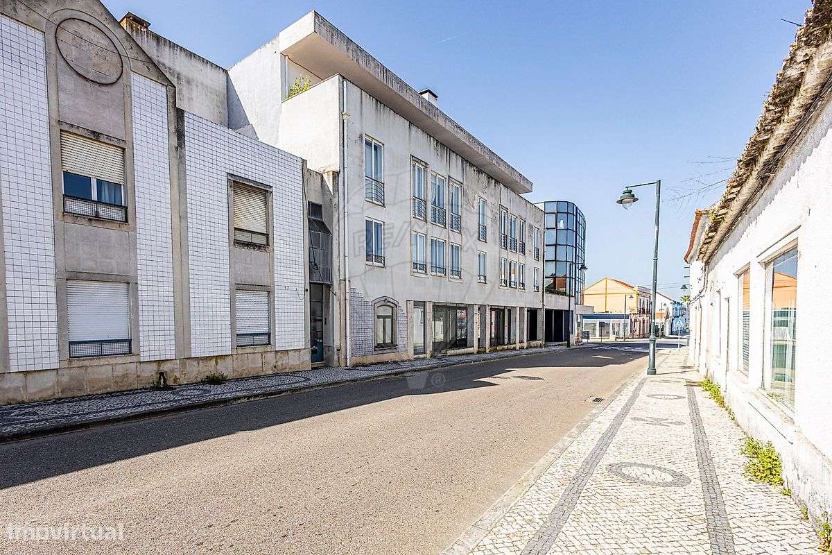 Apartamento T4 para venda - Grande imagem: 2/50