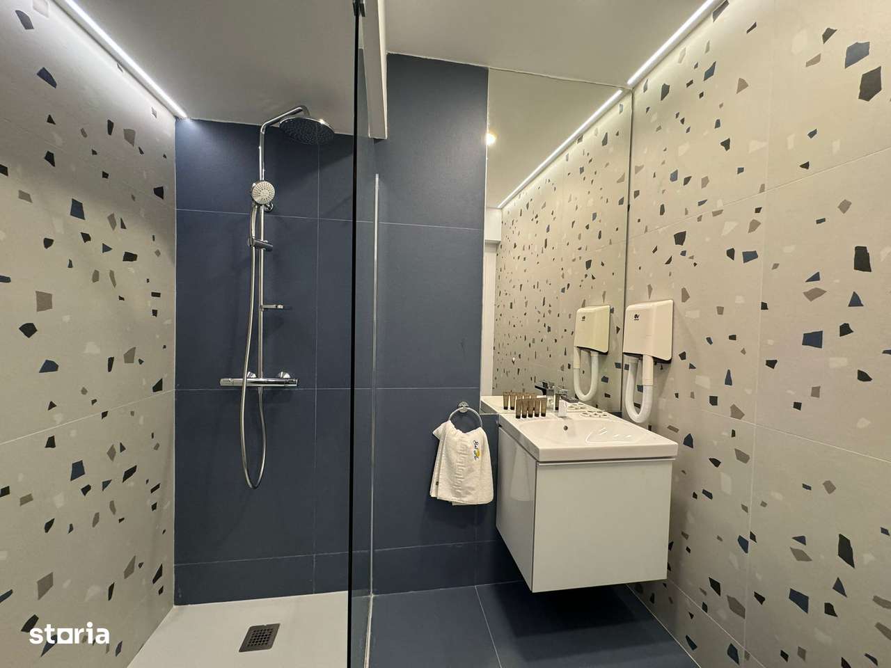 LOCUINTA IDEALA DE VACANTA MAMAIA - Imagine principală: 4/9