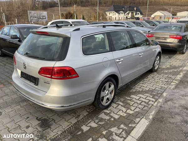 Volkswagen Passat Variant 2.0 TDI 4Motion BlueMotion Technology Highline - 4