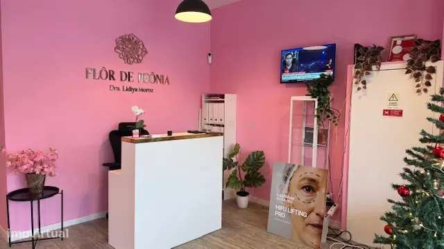 Trespasse de Gabinete de Estética Totalmente Equipado em Oliveira do D - Grande imagem: 4/23