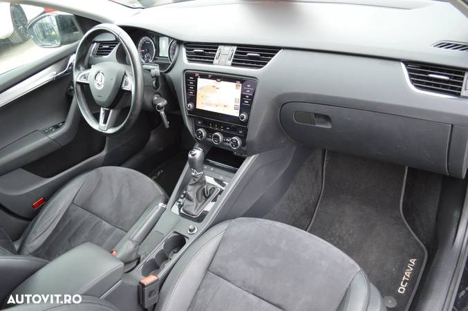 Skoda Octavia 2.0 TDI DSG Style - 21