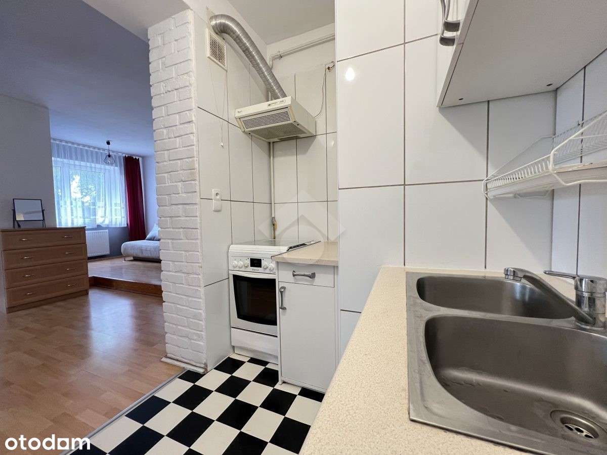 2 pokoje| Kameralny budynek| ul. Powstańców-9