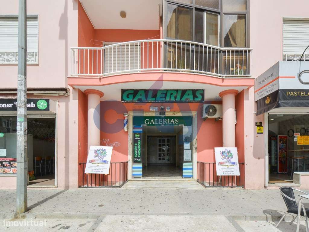 Espaço Comercial em Galeria -Mercês, Sintra - Ótimo Investimento-15