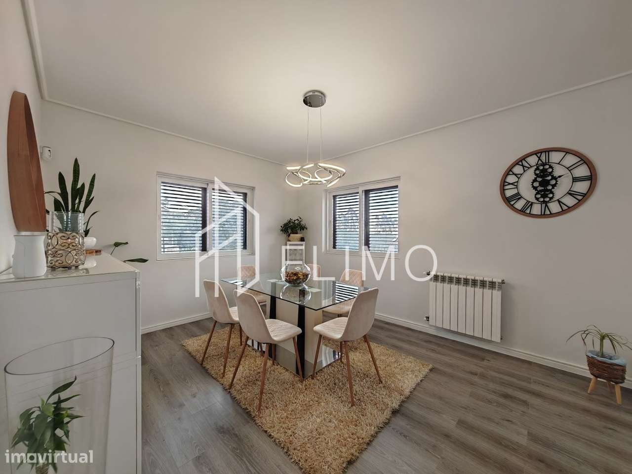 Moradia T4 em Arrifana-6