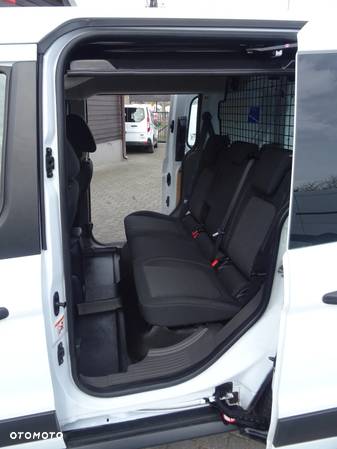 Ford Transit Connect - 14