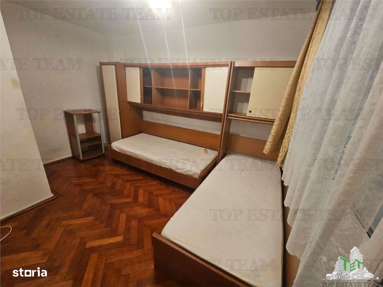 Apartament 3 camere centrala proprie Pajurametrou Jiului-6