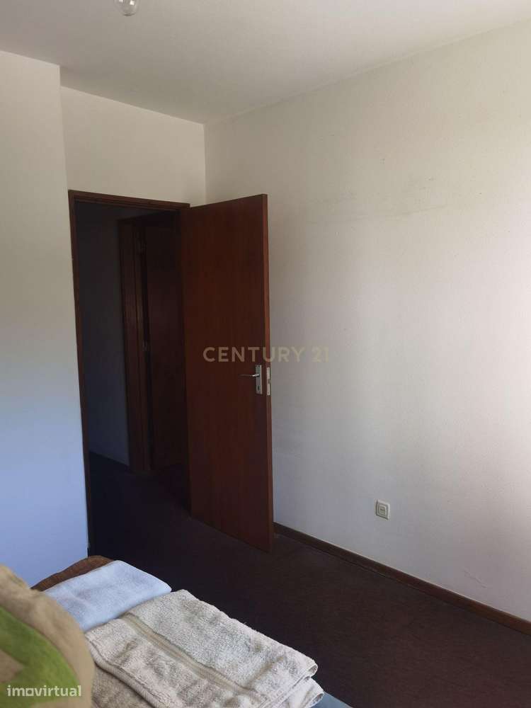 Apartamento T2 Quinta do Rouxinol, Corroios.-16
