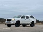 Toyota Tacoma - 4