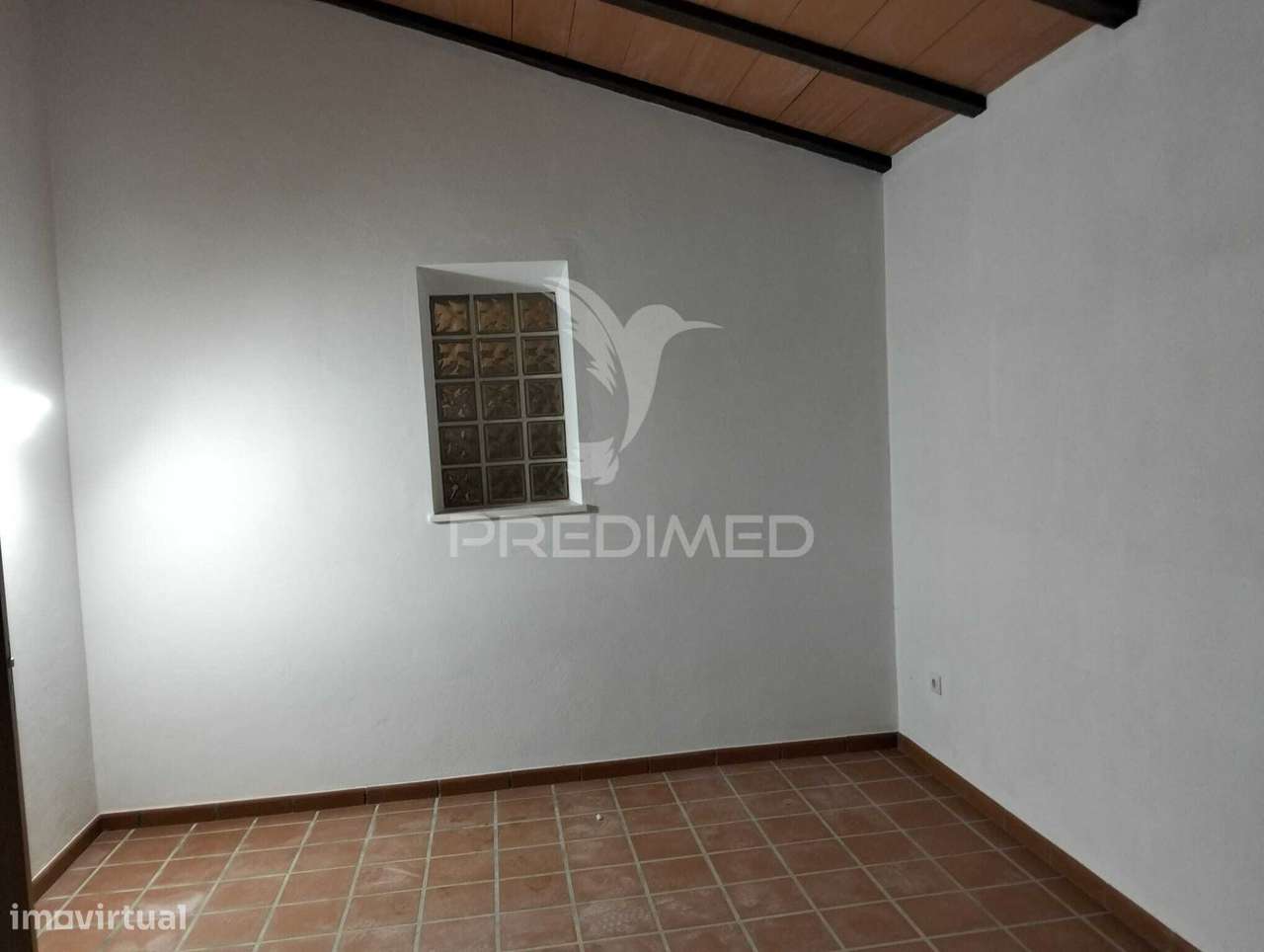 Moradia - Grande imagem: 5/19